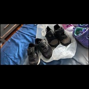 Toddler girl size 6c-7c sneakers